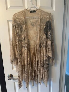 MIA Beige Lace Sheer Music Print Kimono Jacket